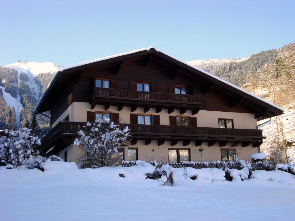Landhaus Marlies Apartments Zell am See Zewnętrze zdjęcie